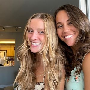 Meet your Posher, Brooke